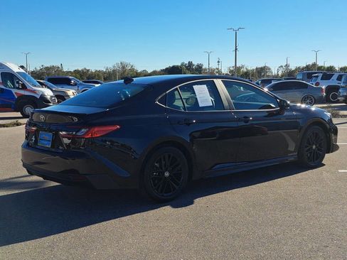 Certified 2025 Toyota Camry SE image 5