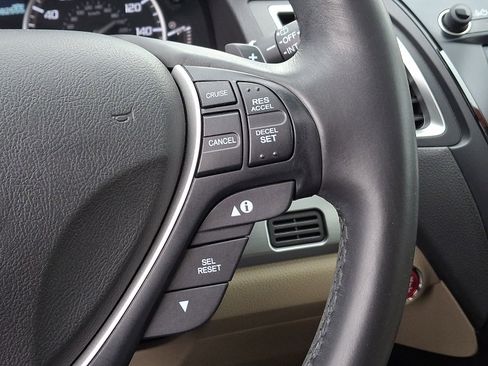 Used 2017 Acura RDX AWD w/ Technology Package image 23