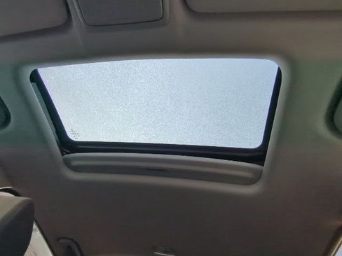 Used 2021 Honda CR-V EX image 9