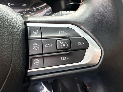 Used 2022 Jeep Compass Limited w/ Sun and Sound Group image 29