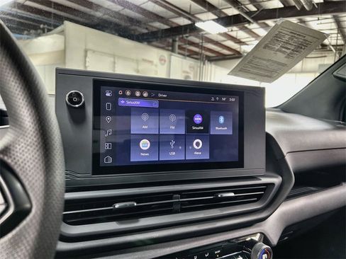 Used 2025 Chevrolet Silverado EV W/T image 30