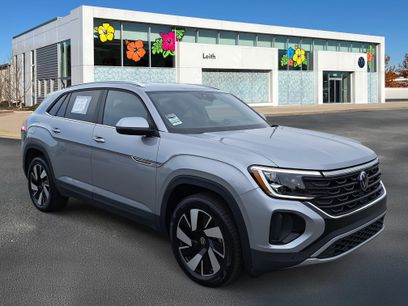 Certified 2025 Volkswagen Atlas Cross Sport SE