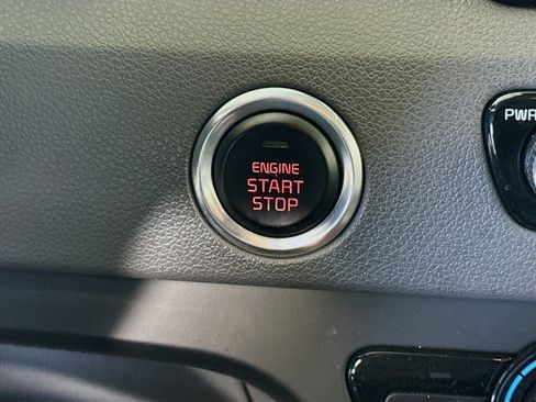 Used 2018 Kia Niro EX image 21