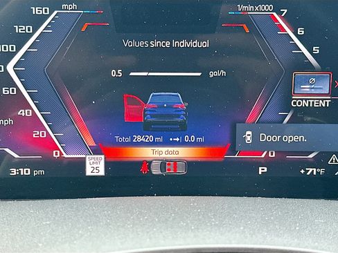 Used 2024 BMW X5 M60i image 11