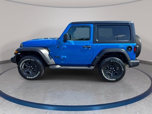 Used 2023 Jeep Wrangler Sport AWD/4WD image 8