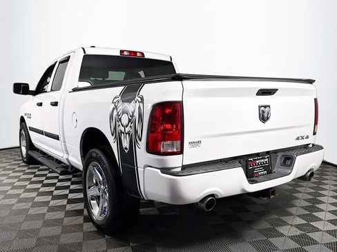 Used 2017 RAM 1500 Express w/ Express Value Package AWD/4WD image 5