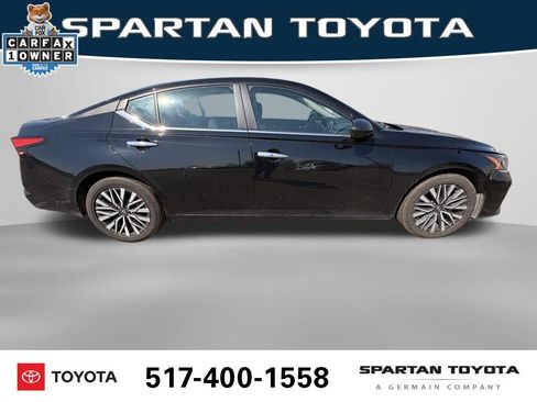 Used 2024 Nissan Altima 2.5 SV FWD image 9