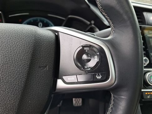 Used 2019 Honda Civic Touring image 22