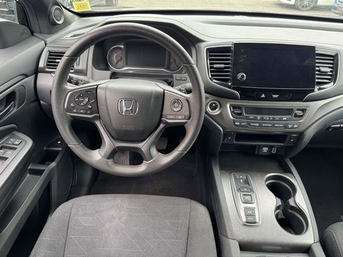 Used 2022 Honda Pilot Sport image 11