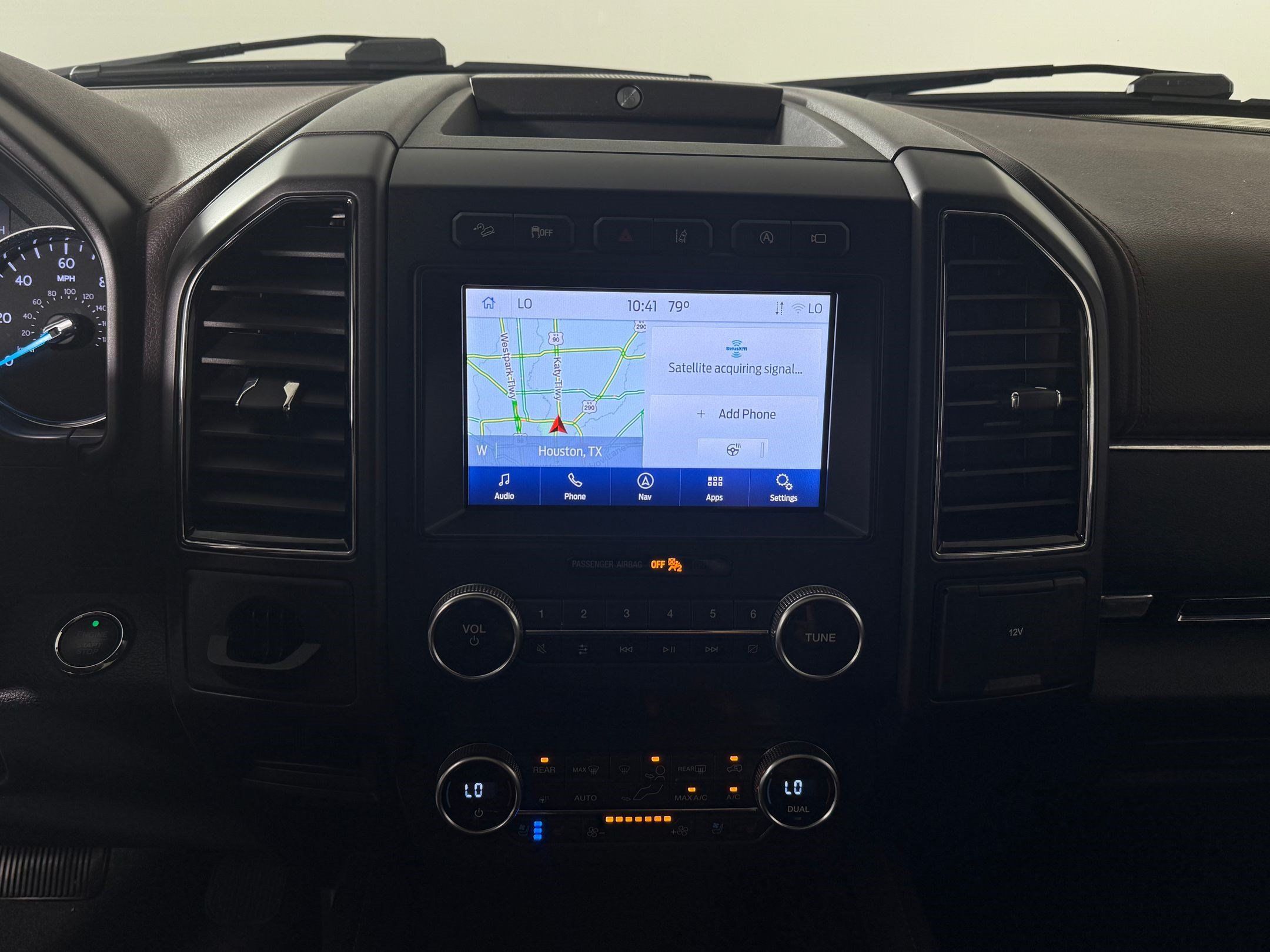 Used 2020 Ford Expedition King Ranch w/ Cargo Package AWD/4WD image 18