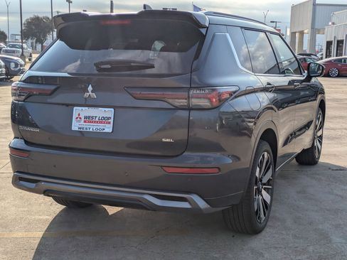 New 2026 Mitsubishi Outlander SEL FWD image 5