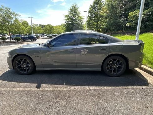 Used 2023 Dodge Charger R/T w/ Blacktop Package RWD image 2