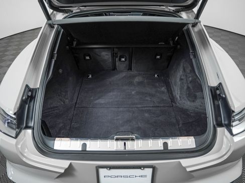 Certified 2023 Porsche Panamera 4 Platinum Edition w/ Assistance Package AWD/4WD image 27