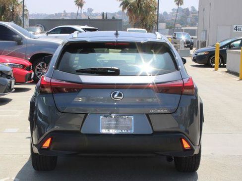 Certified 2025 Lexus UX 300h FWD image 20