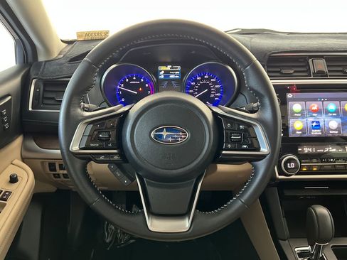 Used 2019 Subaru Outback 2.5i Limited AWD/4WD image 16