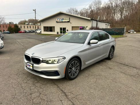 Used 2019 BMW 530i xDrive AWD/4WD image 1