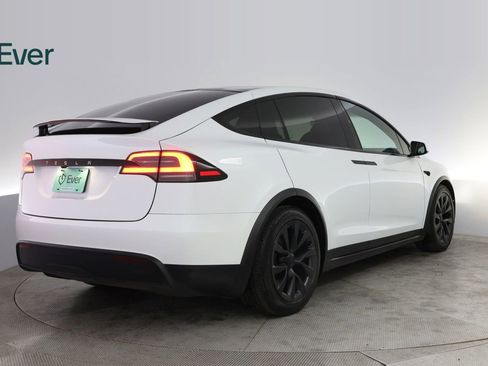 Used 2023 Tesla Model X AWD/4WD image 3