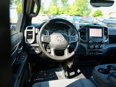 Used 2024 RAM 3500 Big Horn image 16