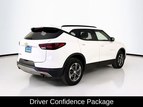Used 2023 Chevrolet Blazer LT FWD image 7