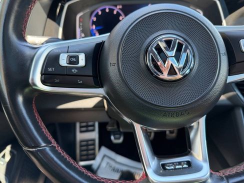 Used 2019 Volkswagen Jetta GLI Autobahn FWD image 31
