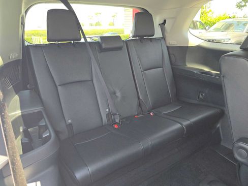 Certified 2026 Toyota Grand Highlander FWD image 13