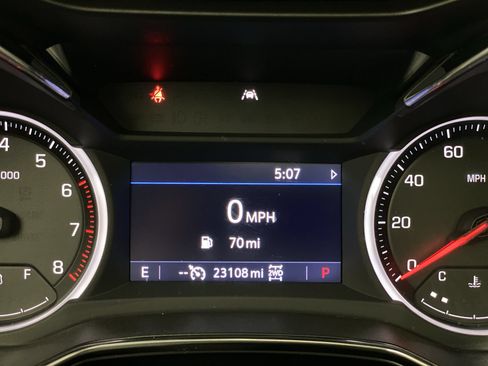 Used 2023 Chevrolet TrailBlazer ACTIV w/ Sun and Liftgate Package AWD/4WD image 13
