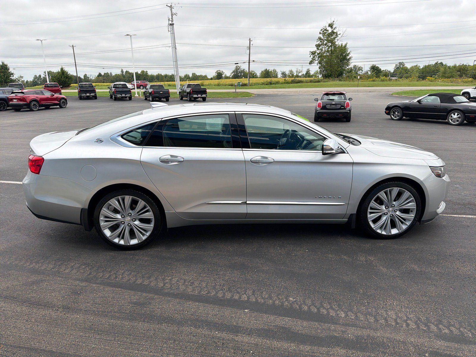 Used 2018 Chevrolet Impala Premier w/ Premier Confidence Package FWD image 5