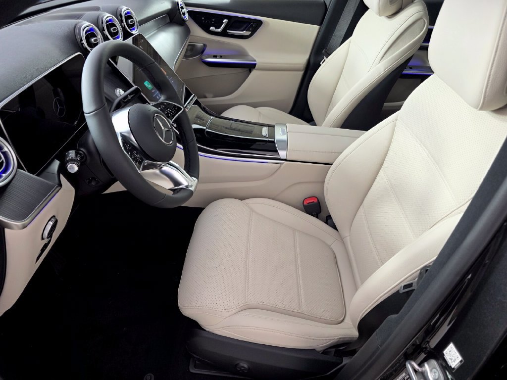 New 2027 Mercedes-Benz GLC 300 image 6