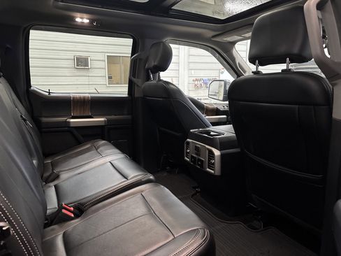 Used 2020 Ford F150 Lariat w/ Equipment Group 502A Luxury image 29