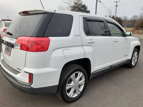 Used 2017 GMC Terrain SLE image 4