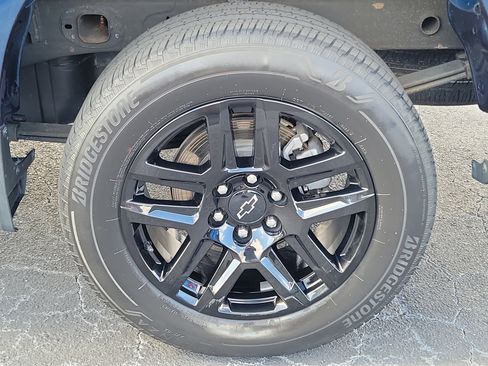 Used 2023 Chevrolet Silverado 1500 Custom RWD image 8