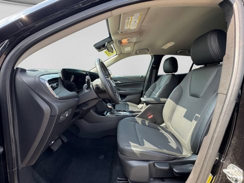 Used 2025 Buick Encore GX Preferred AWD/4WD image 20