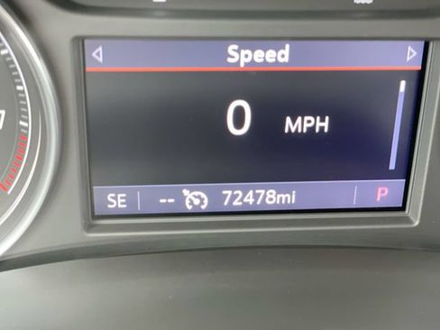 Used 2022 Buick Enclave Essence w/ Sport Touring Edition FWD image 20