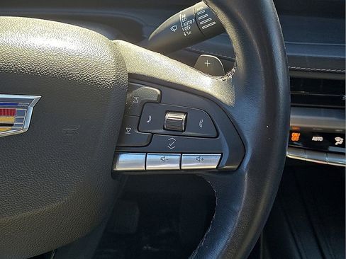 Used 2024 Cadillac XT4 Premium Luxury image 22