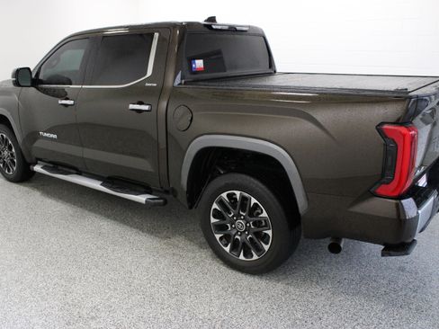 Used 2023 Toyota Tundra Limited w/ Power Package AWD/4WD image 11