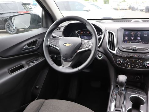 Used 2024 Chevrolet Equinox LT w/ LPO, Floor Liner Package FWD image 12