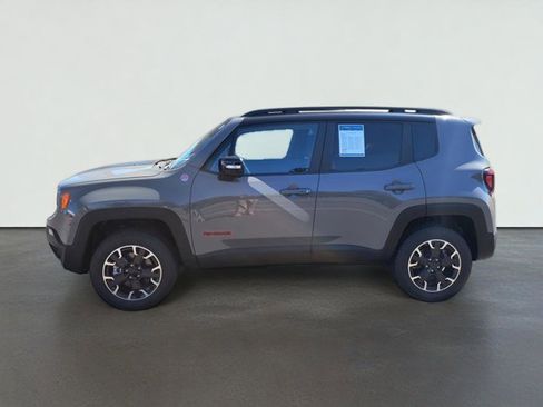 Used 2023 Jeep Renegade Trailhawk w/ Sun/Sound Group AWD/4WD image 1