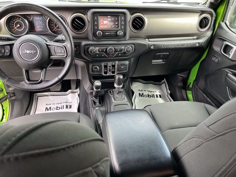 Used 2018 Jeep Wrangler Unlimited Sport S AWD/4WD image 18