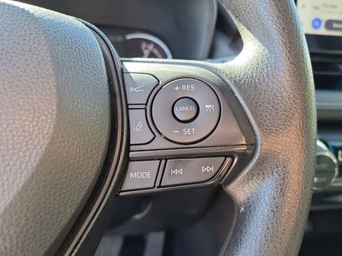 Used 2024 Toyota RAV4 XLE image 30