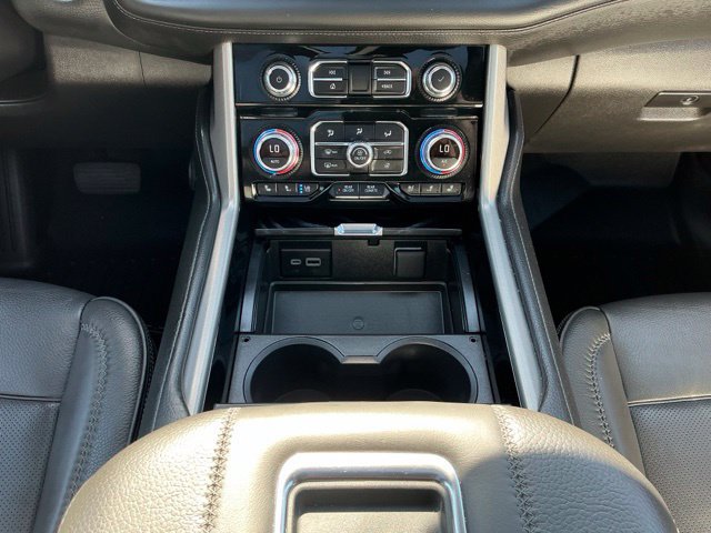 Used 2024 GMC Yukon XL Denali w/ Denali Reserve Package AWD/4WD image 28