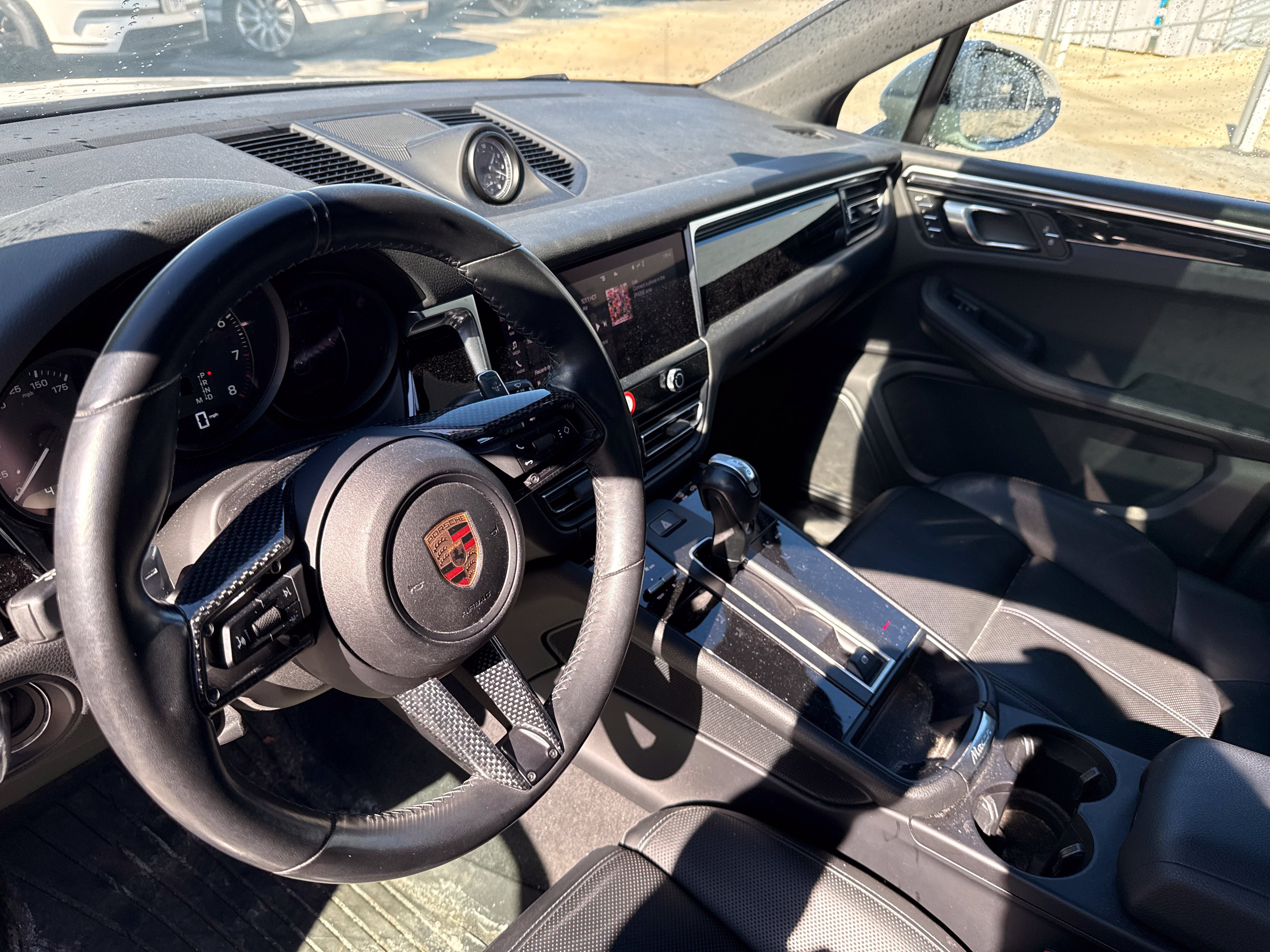 Used 2024 Porsche Macan AWD/4WD image 8