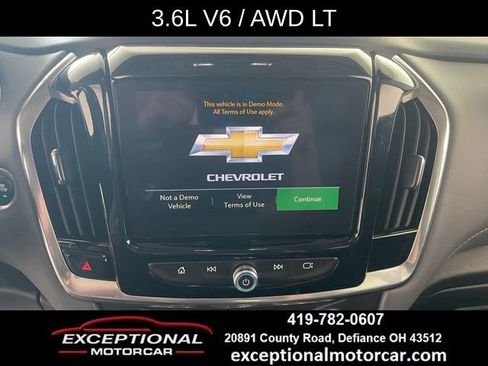 Used 2021 Chevrolet Traverse LT AWD/4WD image 41