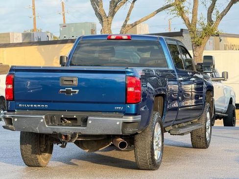 Used 2017 Chevrolet Silverado 2500 LTZ w/ Duramax Plus Package image 7