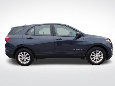 Used 2018 Chevrolet Equinox LS FWD image 6