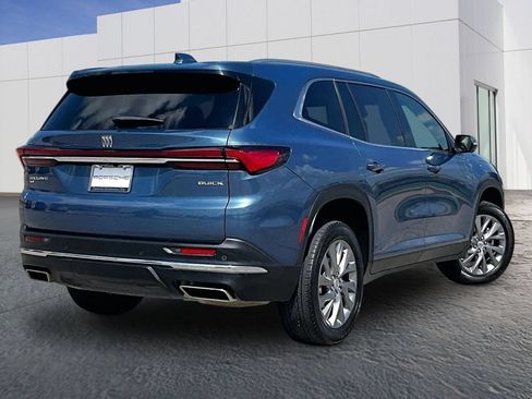 Used 2025 Buick Enclave Preferred AWD/4WD image 7