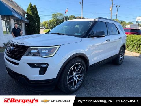 Used 2018 Ford Explorer Sport w/ Equipment Group 401A AWD/4WD image 6