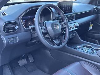 Certified 2025 Honda Pilot Black Edition video 2