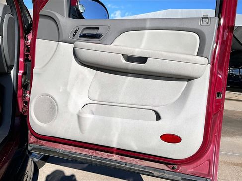 Used 2007 Chevrolet Tahoe LTZ w/ LTZ Preferred Equipment Group image 23