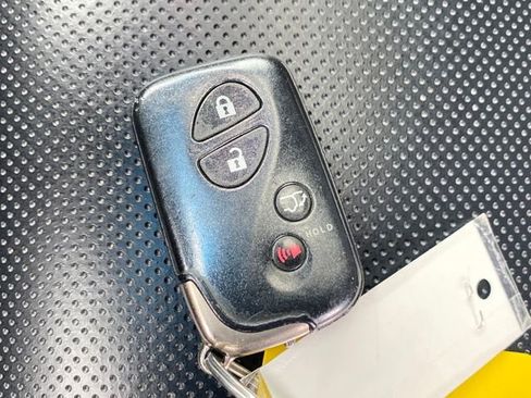 Used 2015 Lexus RX 450h AWD image 24