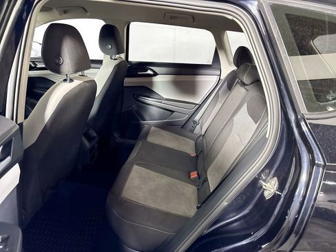 Used 2022 Volkswagen Taos S w/ IQ Drive S Package image 19